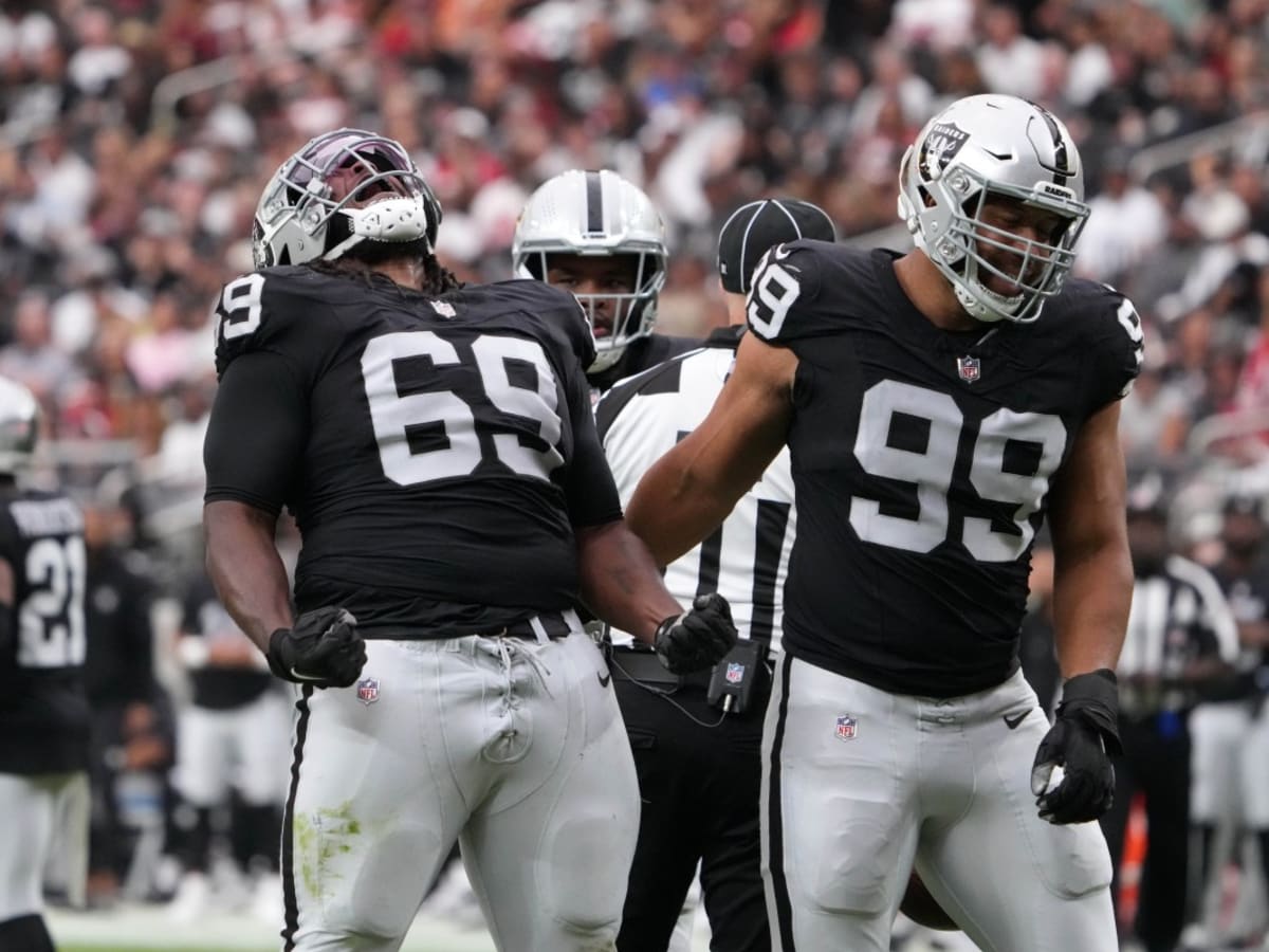 Las Vegas Raiders dominate the line of scrimmage in preseason win