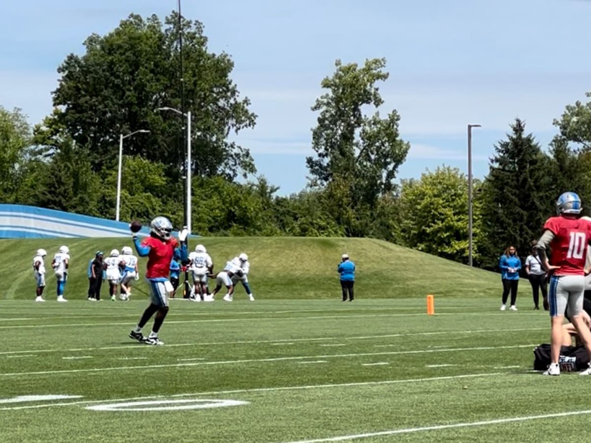 Teddy Bridgewater wearing No. 50 rocks and you can't deny it #detroitl, Detroit Lions