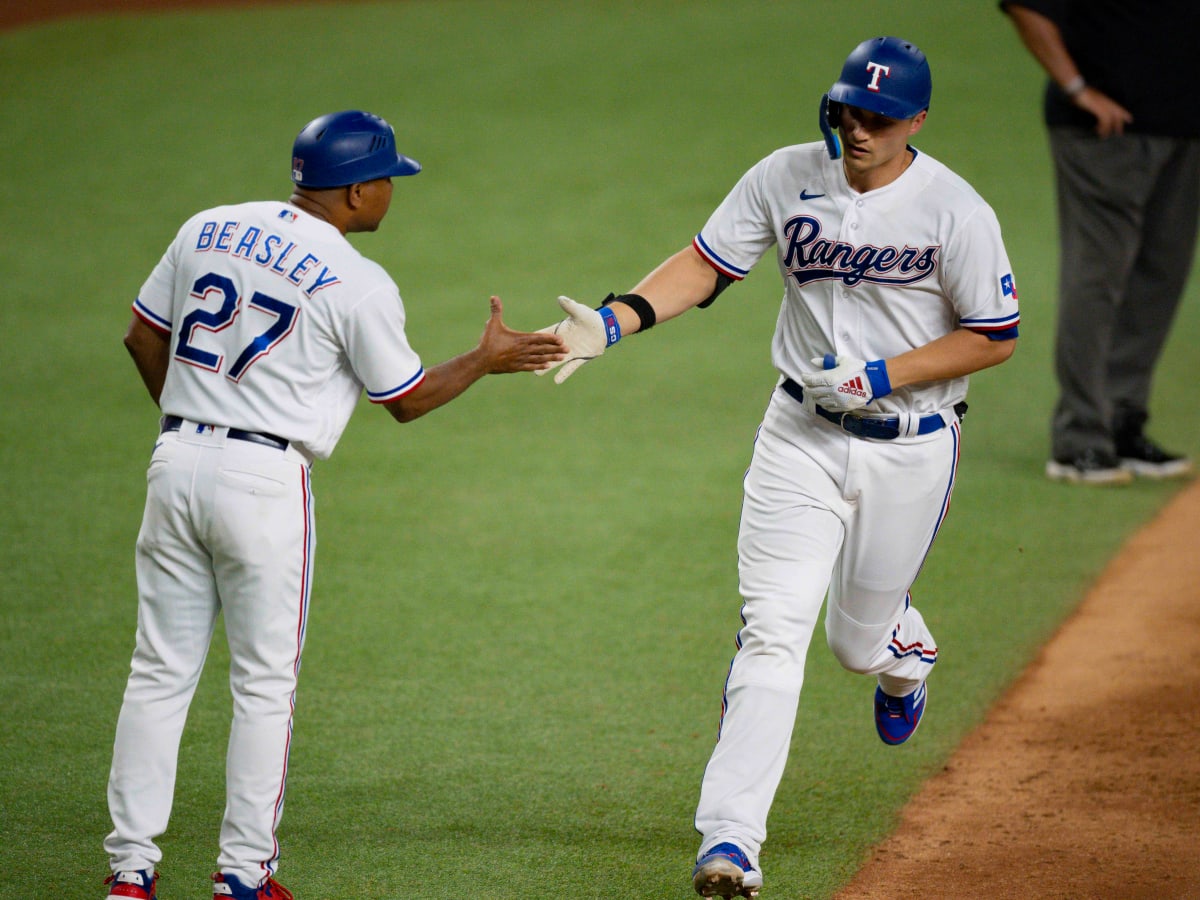 Corey Seager Snaps Bat and Texas Rangers' Losing Streak in 12-6 Win Over  Toronto Blue Jays - Sports Illustrated Texas Rangers News, Analysis and More