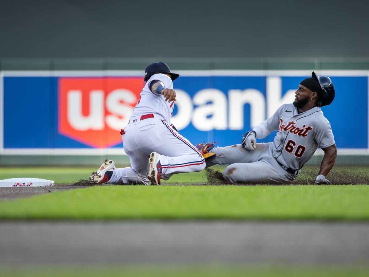 Miguel Cabrera hits 509th homer, tying Gary Sheffield for 26th all