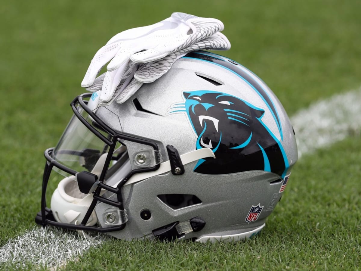 Carolina Panthers WR Damiere Byrd Suffers Significant Hamstring Injury