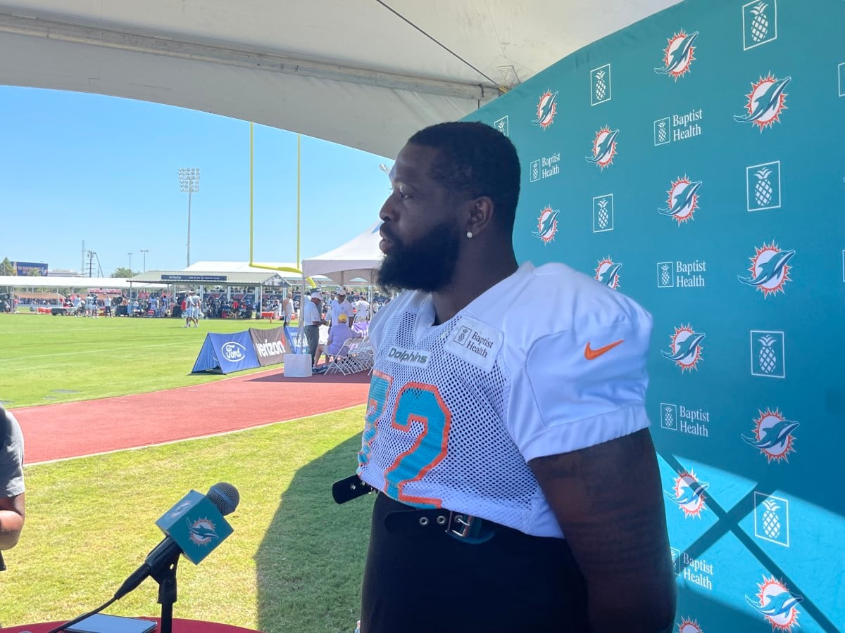 Defensive tackle Christian Wilkins is playing hardball with Dolphins -  Sports Illustrated Miami Dolphins News, Analysis and More