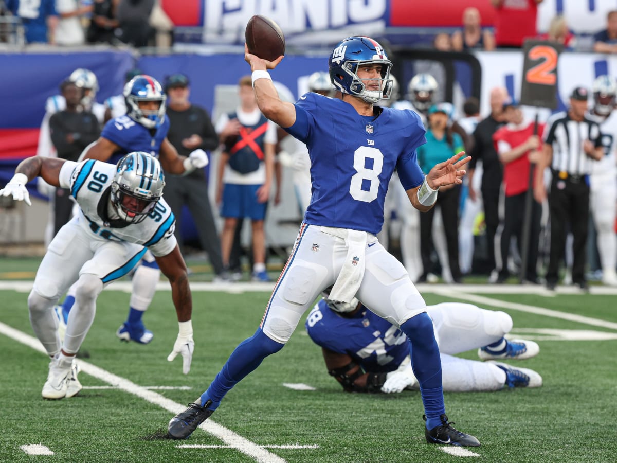 Giants dominate Panthers for much-needed victory