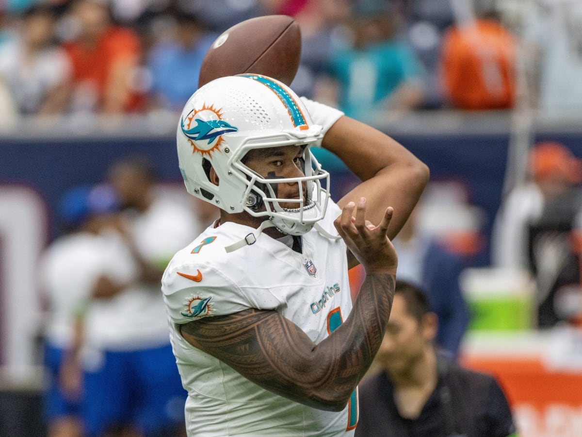 Dolphins' Tua Tagovailoa named AFC Offensive Player of the Month