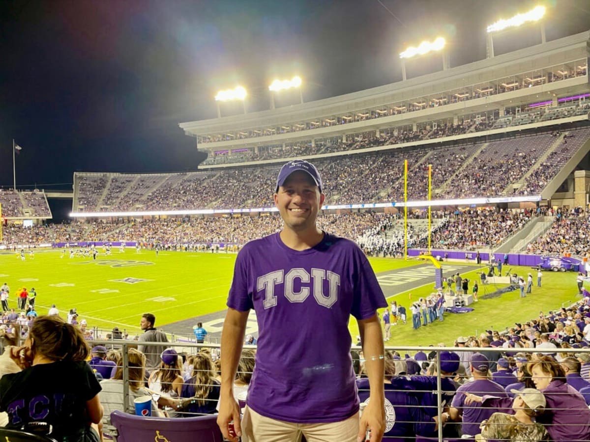 WATCH! College Football Featured In-Stadium Traditions - Sports Illustrated  TCU Killer Frogs News, Analysis and More