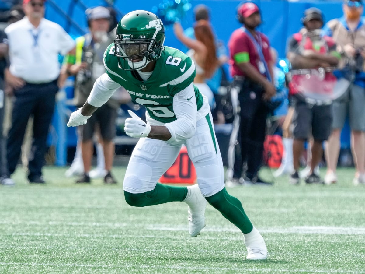 New York Jets wide receiver Mecole Hardman Jr. (6) in action against the  Tampa Bay Buccaneers during an NFL pre-season football game Saturday, Aug.  19, 2022, in East Rutherford, NJ. (AP Photo/Rich