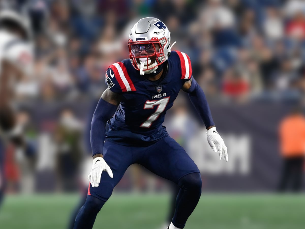 Patriots-Packers game suspended after New England CB Isaiah Bolden carted  off with injury