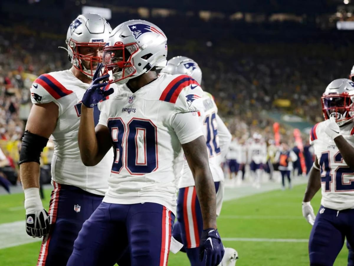 Patriots vs. Packers BREAKING Live: Game Ends, Isaiah Bolden Carted Off  Field; Damar Hamlin-Like Scare - Sports Illustrated New England Patriots  News, Analysis and More