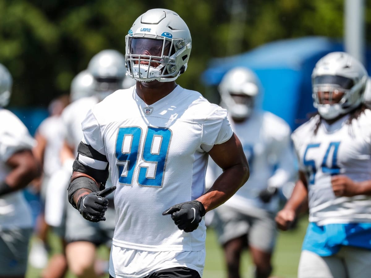 Julian Okwara Listed as Detroit Lions Breakout Player 2022 NFL Season -  Sports Illustrated Detroit Lions News, Analysis and More