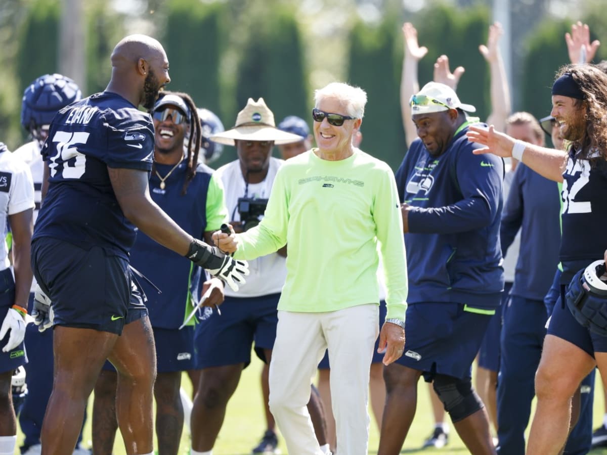 Seattle Seahawks on X: Vibing and thriving. 