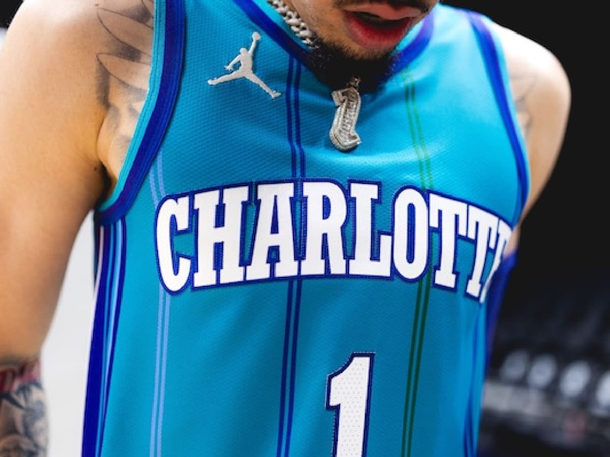 Hornets Unveil Late 90s Classic Edition Uniforms - Sports Illustrated Charlotte  Hornets News, Analysis and More