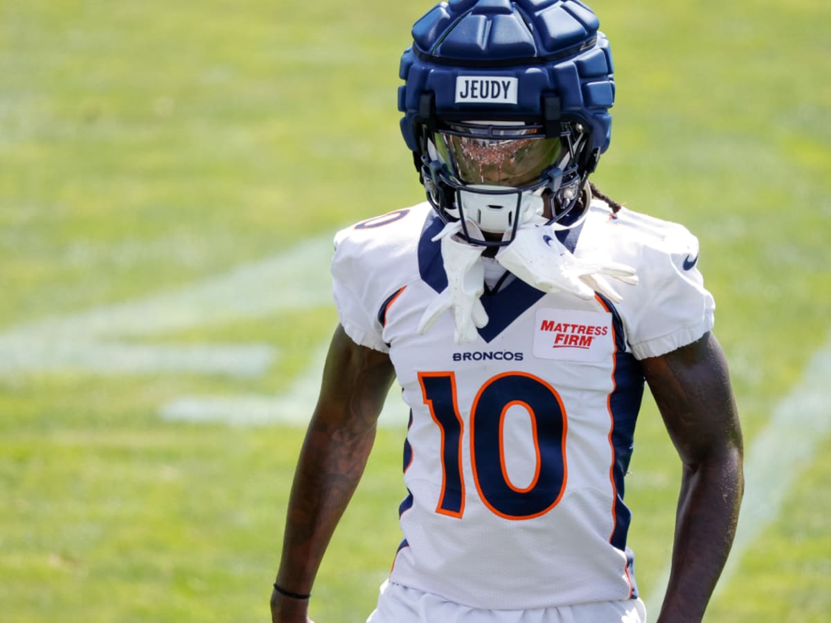 NFL Network's Ian Rapoport: Denver Broncos wide receiver Jerry Jeudy's  stats for Week 1 'in doubt' after hamstring injury at practice