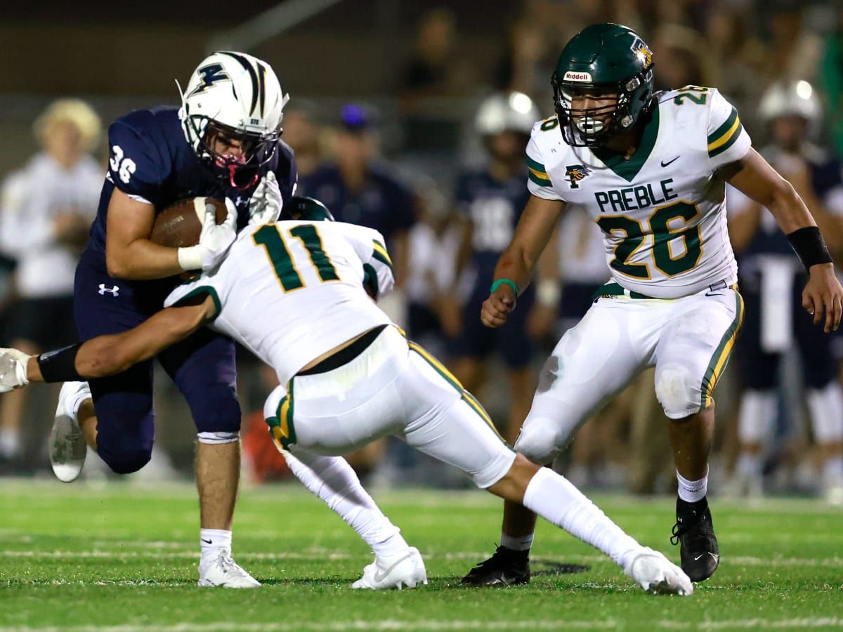 Photos: Wando High School vs Lucy Beckham football game, Multimedia