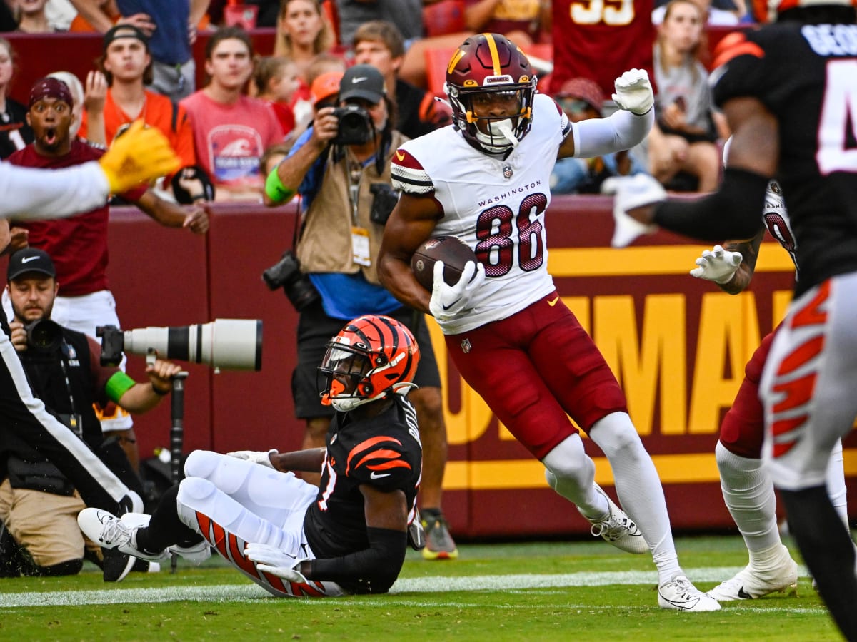 Landover, United States. 26th Aug, 2023. August 26th 2023: Washington  Commanders wide receiver Mitchell Tinsley (86) makes a catch and scores a  touchdown during the NFL game between the Cincinnati Bengals and