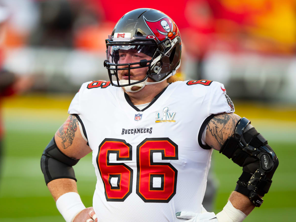 Ryan Jensen's Recovery Included Stem Cell Treatments From Umbilical Cords  of Babies - Tampa Bay Buccaneers, BucsGameday