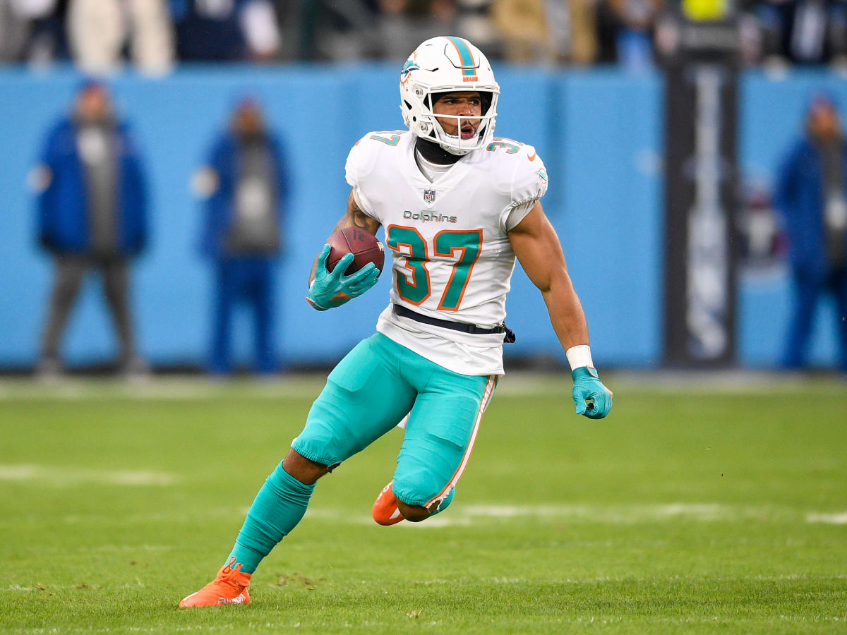 Report: Vikings to sign RB Myles Gaskin after his release by Miami Dolphins