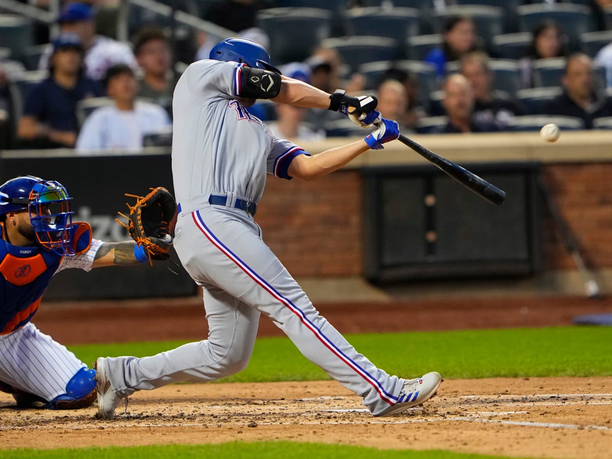 Corey Seager Snaps Bat and Texas Rangers' Losing Streak in 12-6 Win Over  Toronto Blue Jays - Sports Illustrated Texas Rangers News, Analysis and More