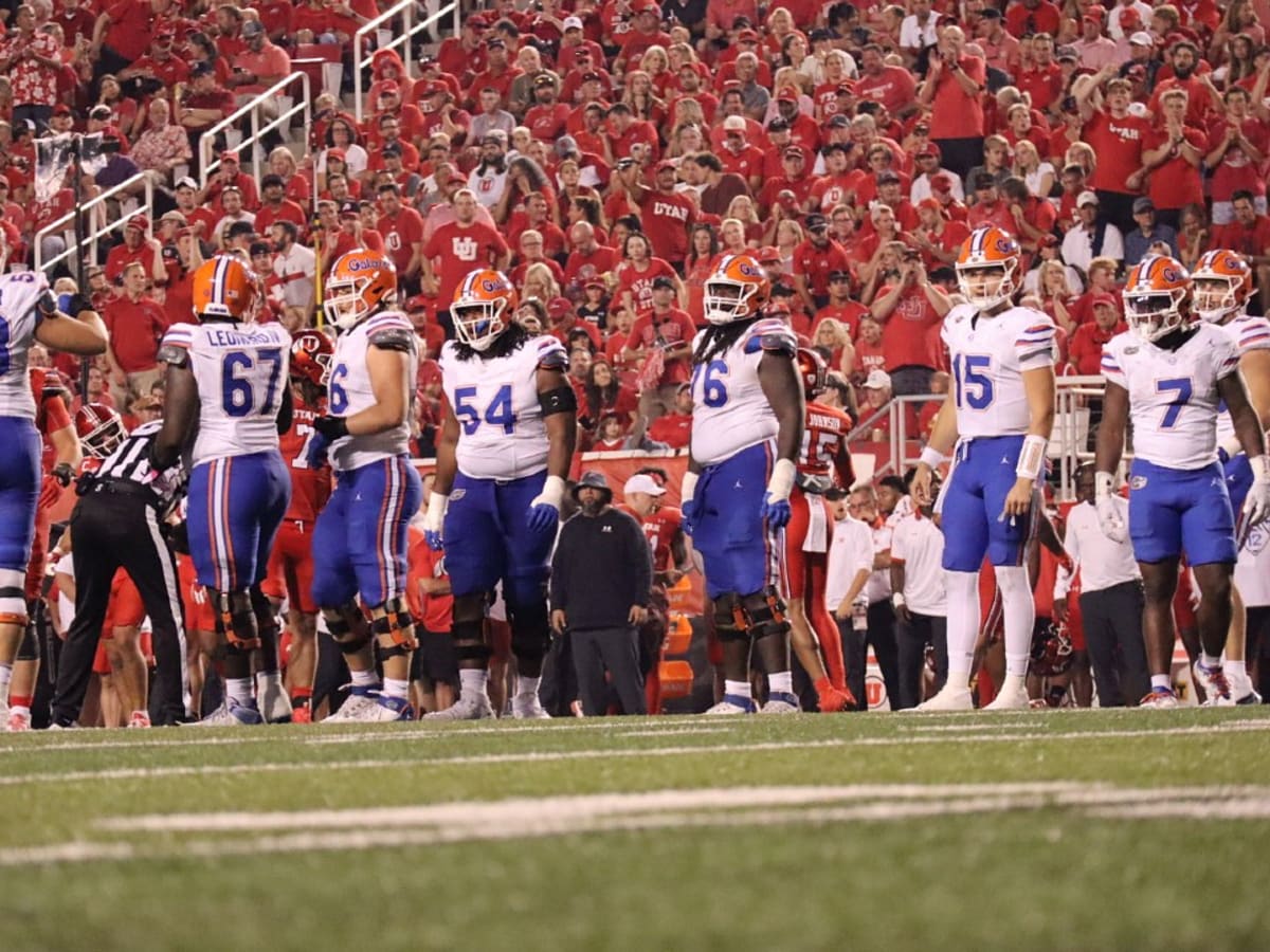 Florida takes penalty against Utah for 2 players wearing same number