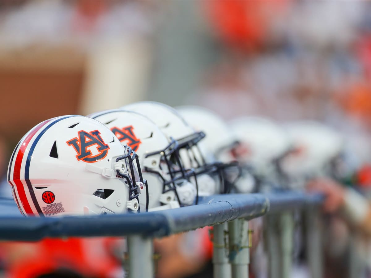 Auburn defeats Alabama, 13-8, in fall exhibition action - Sports  Illustrated Auburn Tigers News, Analysis and More