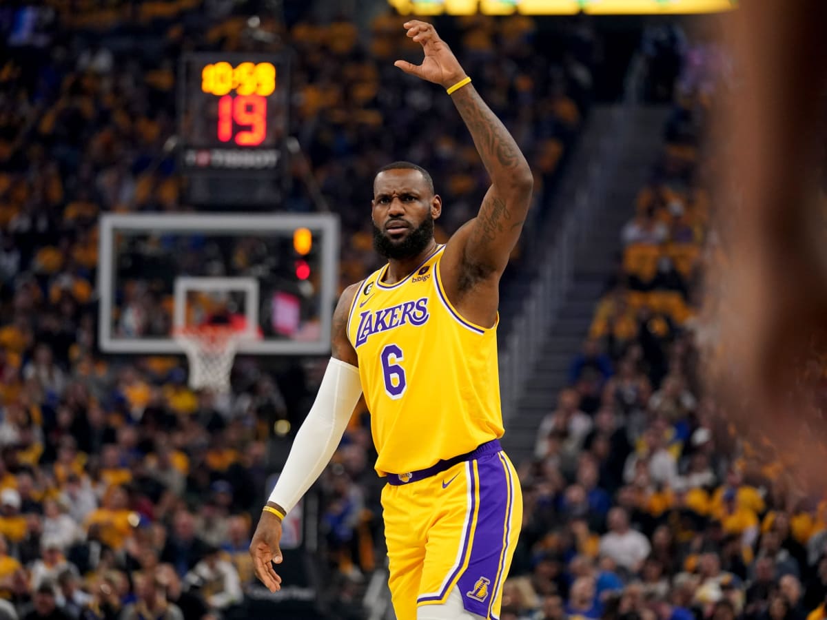 Lakers News: Writer Believes LeBron James Will Finish Out Career With LA  Nemesis - All Lakers - kajotpoker.com