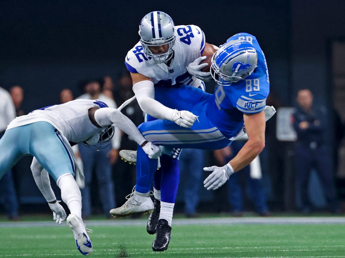 Why Cowboys LB Anthony Barr isn't complaining about his new role in Dallas