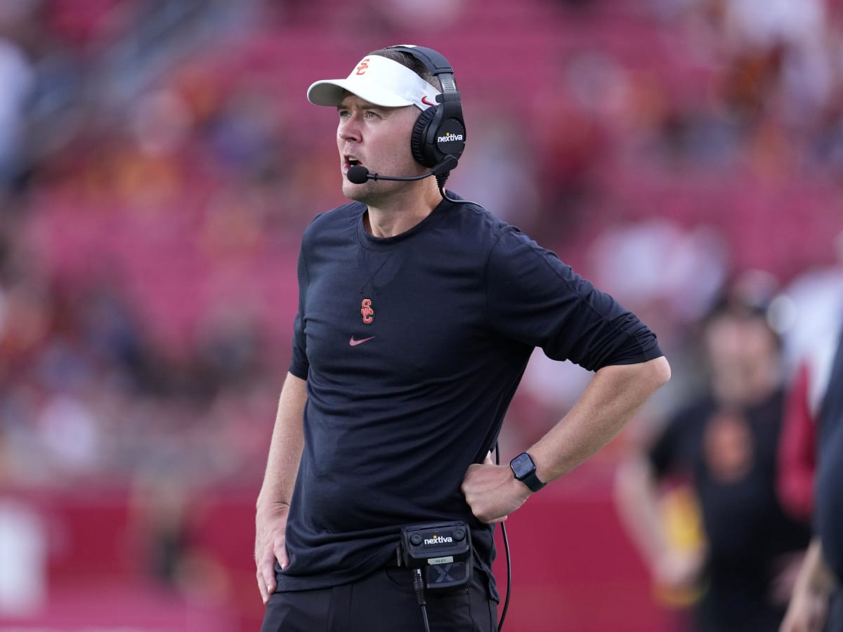 USC coach Lincoln Riley grapples with balancing family, football