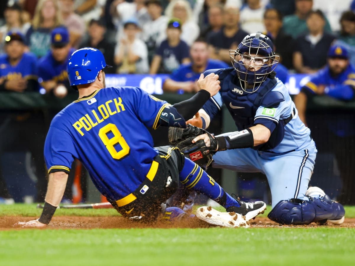 The @SFGiants have acquired OF AJ Pollock from the Mariners