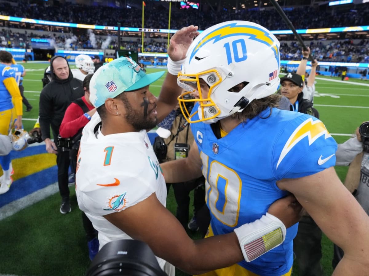 Chargers News: Dolphins picked to upset Bolts in early week one prediction  - Bolts From The Blue