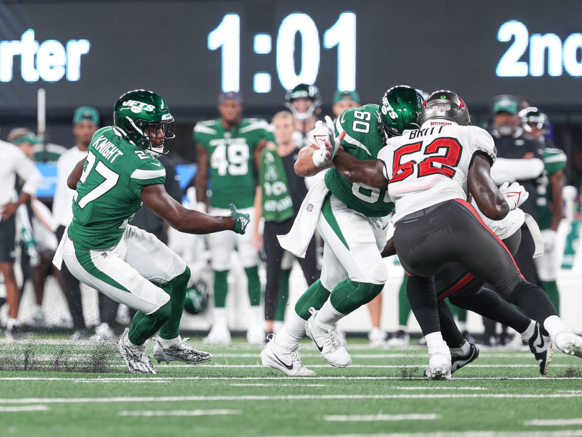 New York Jets will have competition for starting right tackle at training  camp - Sports Illustrated New York Jets News, Analysis and More