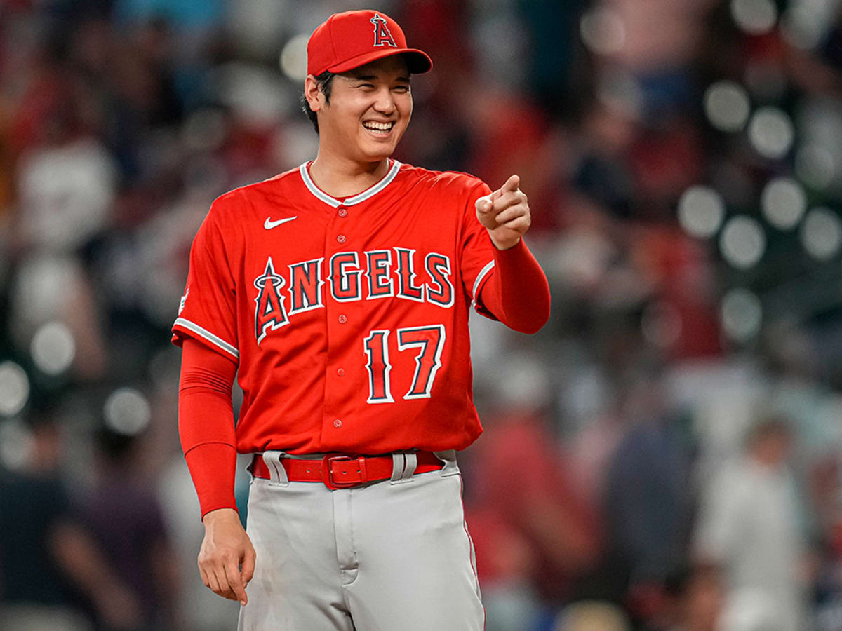 Shohei Ohtani: Angels inexplicably used body double for photo day