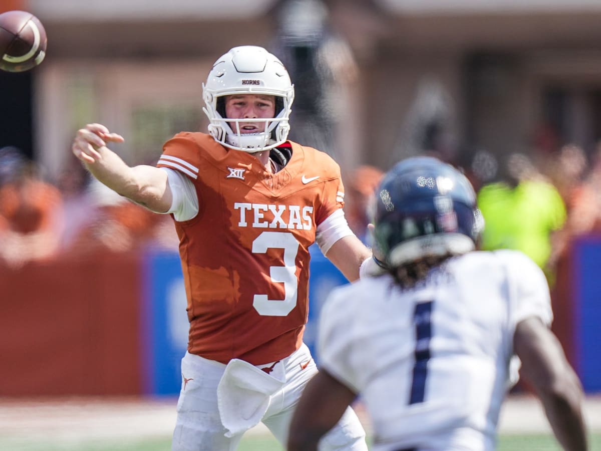 Expert score predictions for No. 11 Texas vs. Rice in Week 1