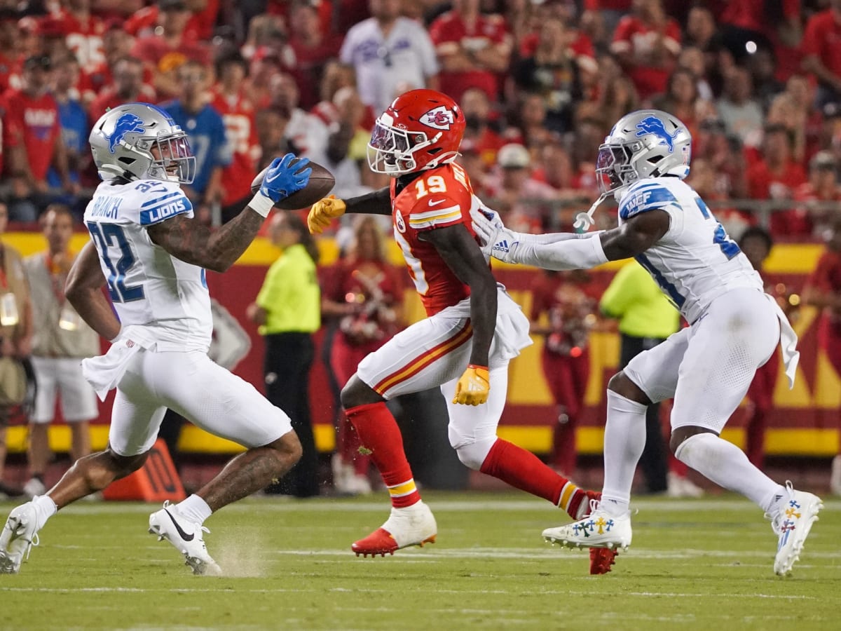 PHOTOS: Kansas City Chiefs fall short and end with a loss against Los  Angeles Chargers