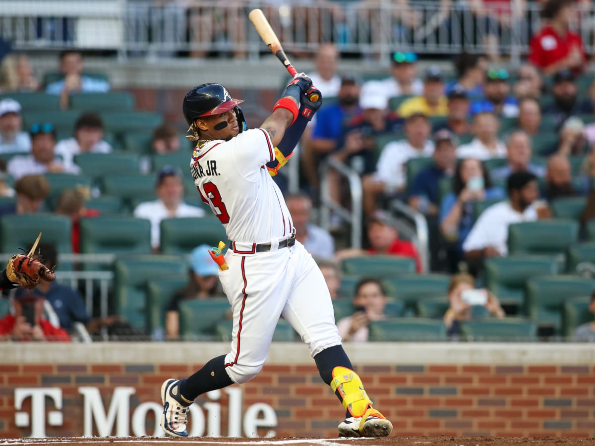 WATCH: Braves' Ronald Acuña Jr. scores from third on a pop-up to second  baseman 