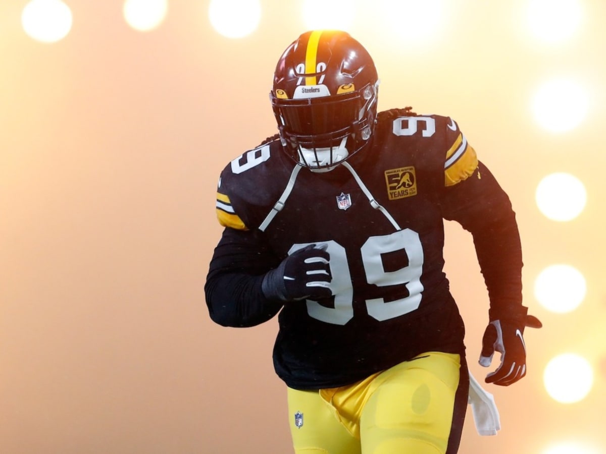 Pittsburgh Steelers defensive tackle Larry Ogunjobi (99) walks off of the  field at half time during an NFL football game against the Cleveland  Browns, Thursday, Sept. 22, 2022, in Cleveland. (AP Photo/Kirk