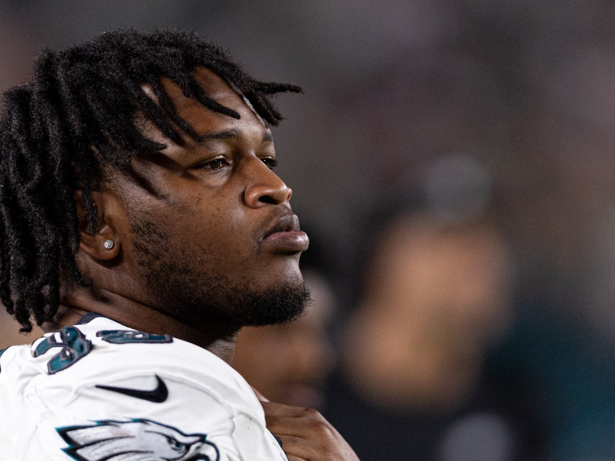 Eagles vs. Patriots Live Updates, Highlights: Jalen Carter Sack Helps  Philadelphia Cement Win - Sports Illustrated Philadelphia Eagles News,  Analysis and More