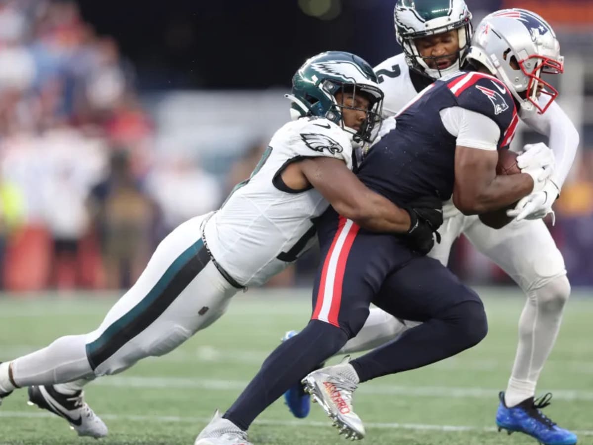 Report: Nakobe Dean left Eagles locker room wearing a walking boot after  picking up an injury in week 1 – Philly Sports