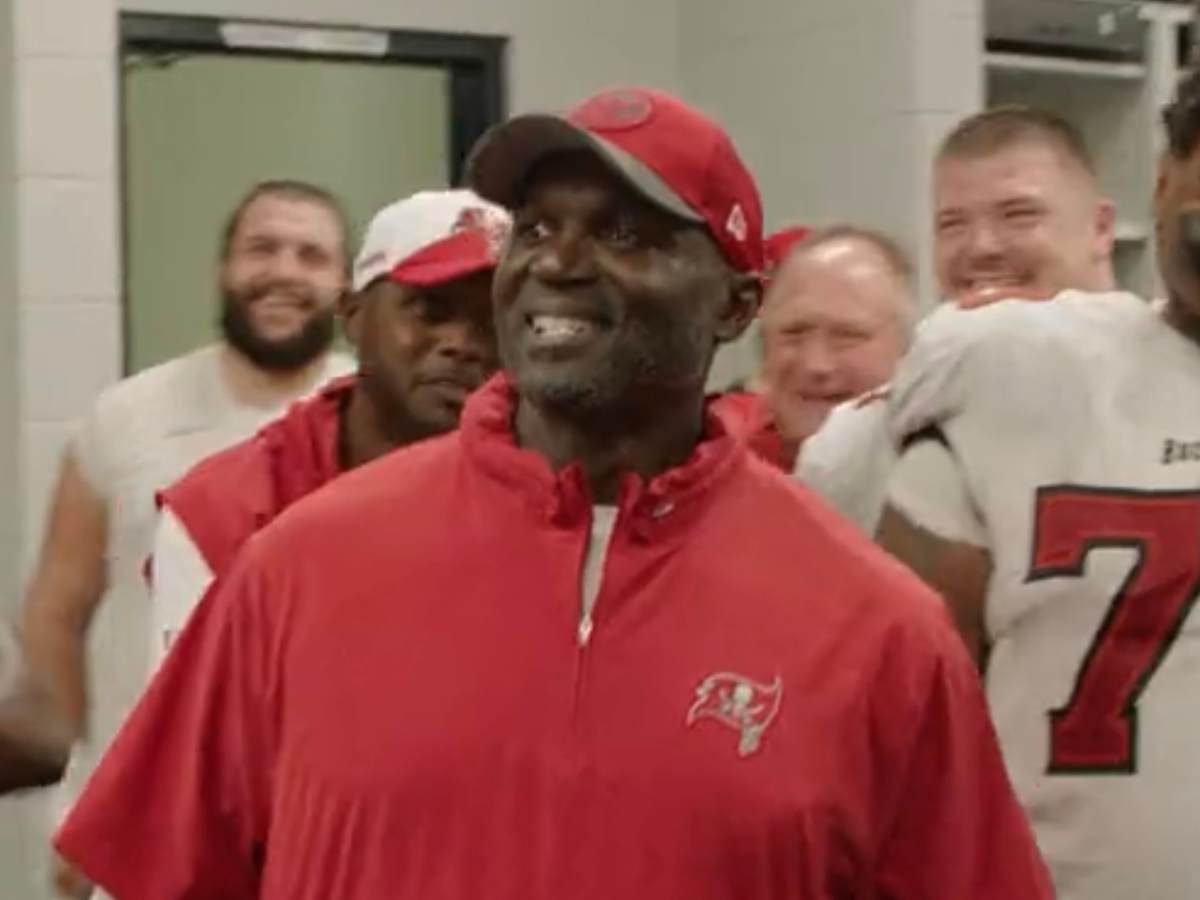 WATCH: Bucs HC Todd Bowles lets loose in postgame locker room speech