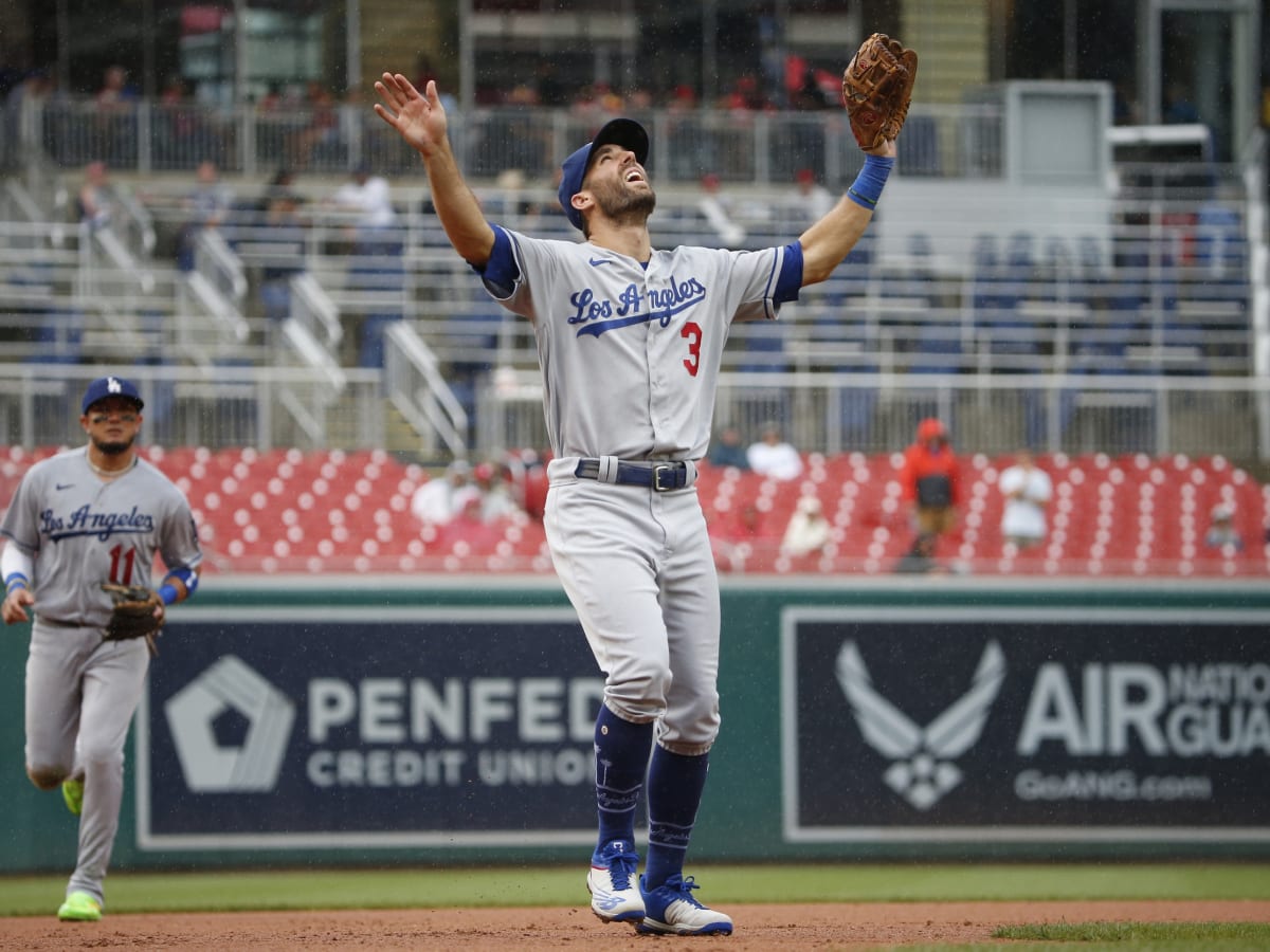 Dodgers News: Dave Roberts Blames Chris Taylor for 9th Inning