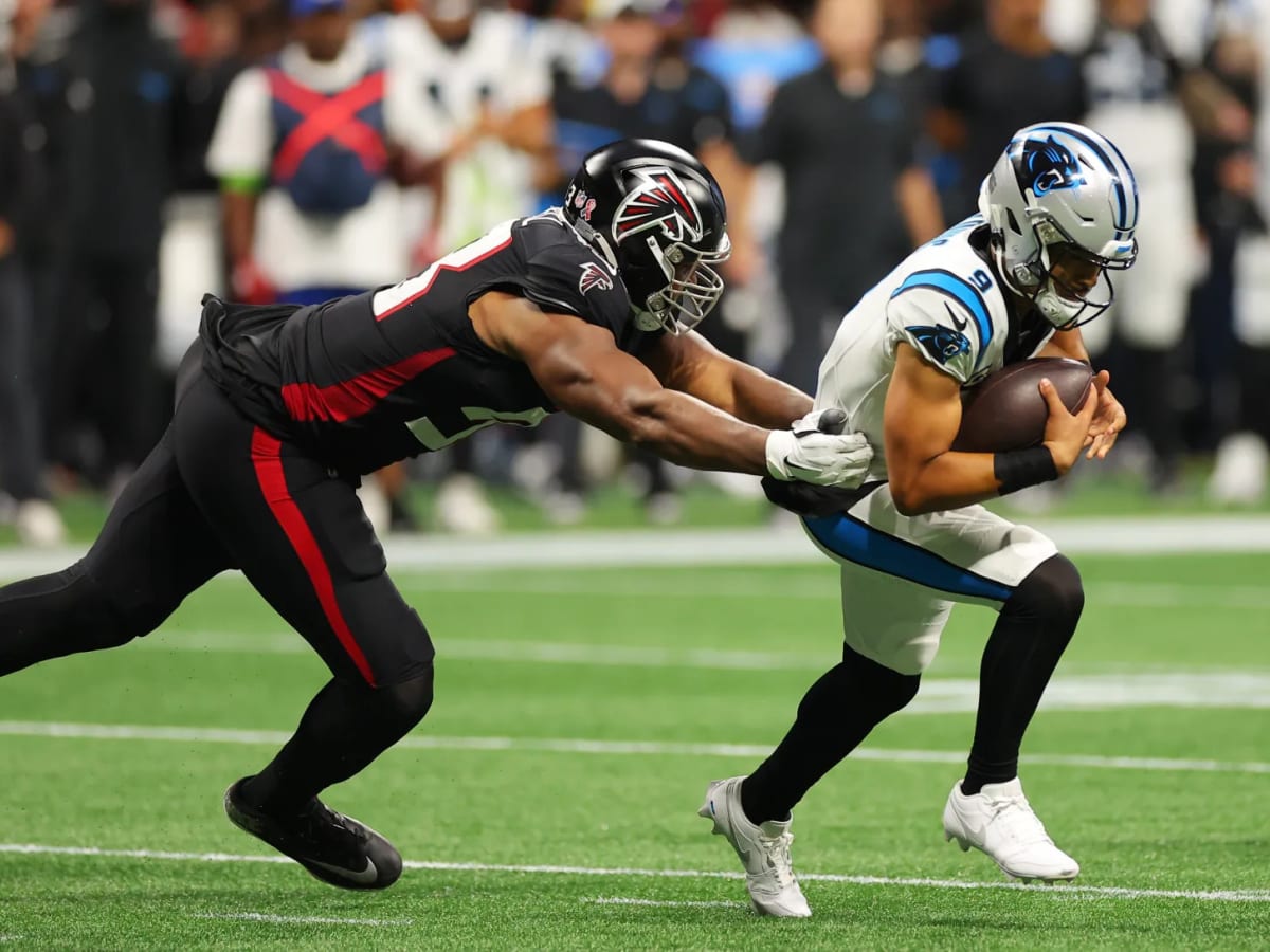 Calais Campbell Breaks Down How to Play the Run, Using Leverage, & Pass  Rushing