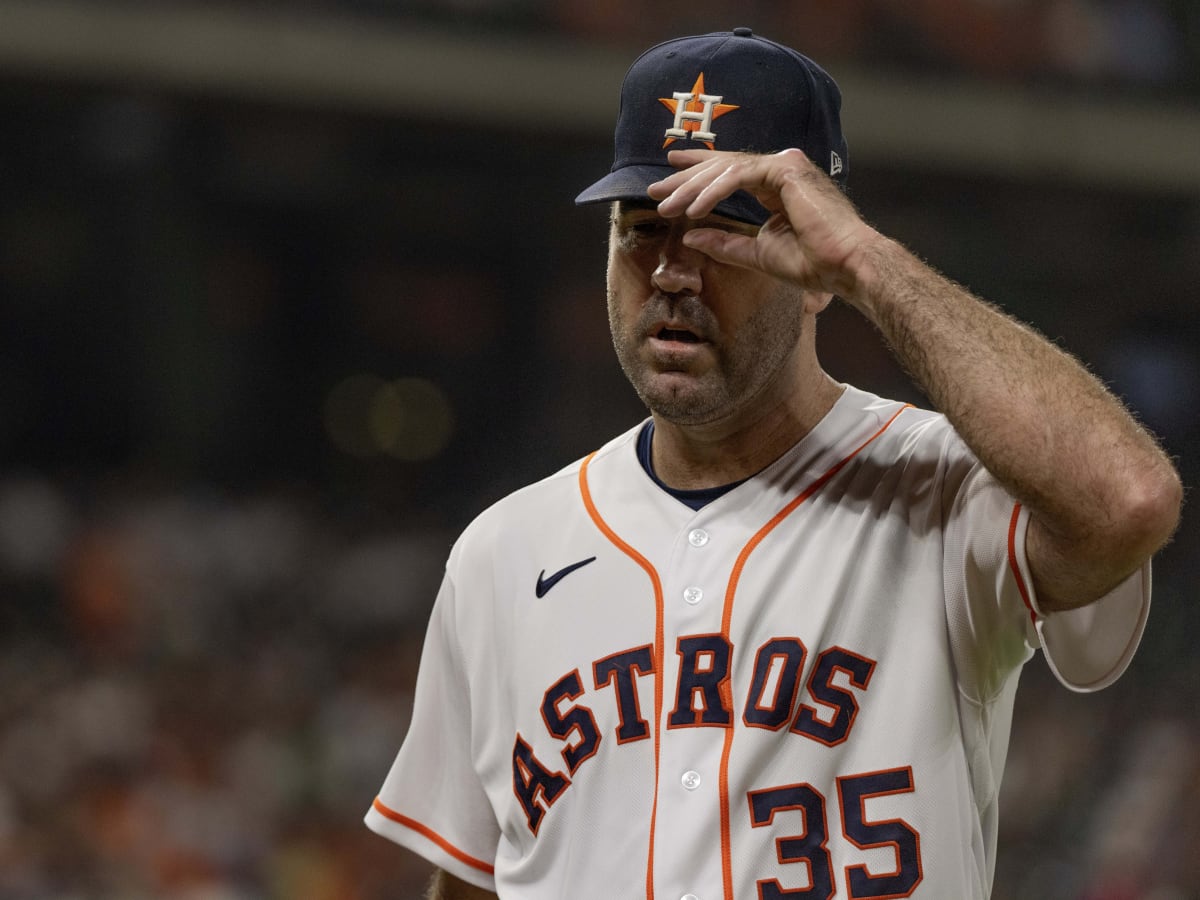 Astros' Justin Verlander Is Adding to His HOF Resume by Doing the  Unthinkable, News, Scores, Highlights, Stats, and Rumors