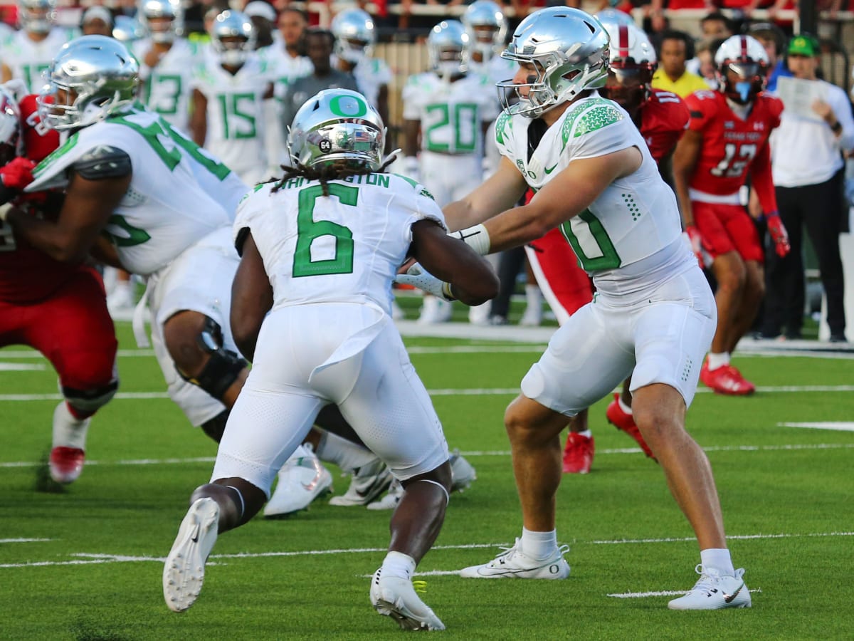 Oregon Football: How to Watch, Stream and Listen to No. 13 Oregon Ducks vs.  Hawaii Rainbow Warriors - Sports Illustrated Oregon Ducks News, Analysis  and More