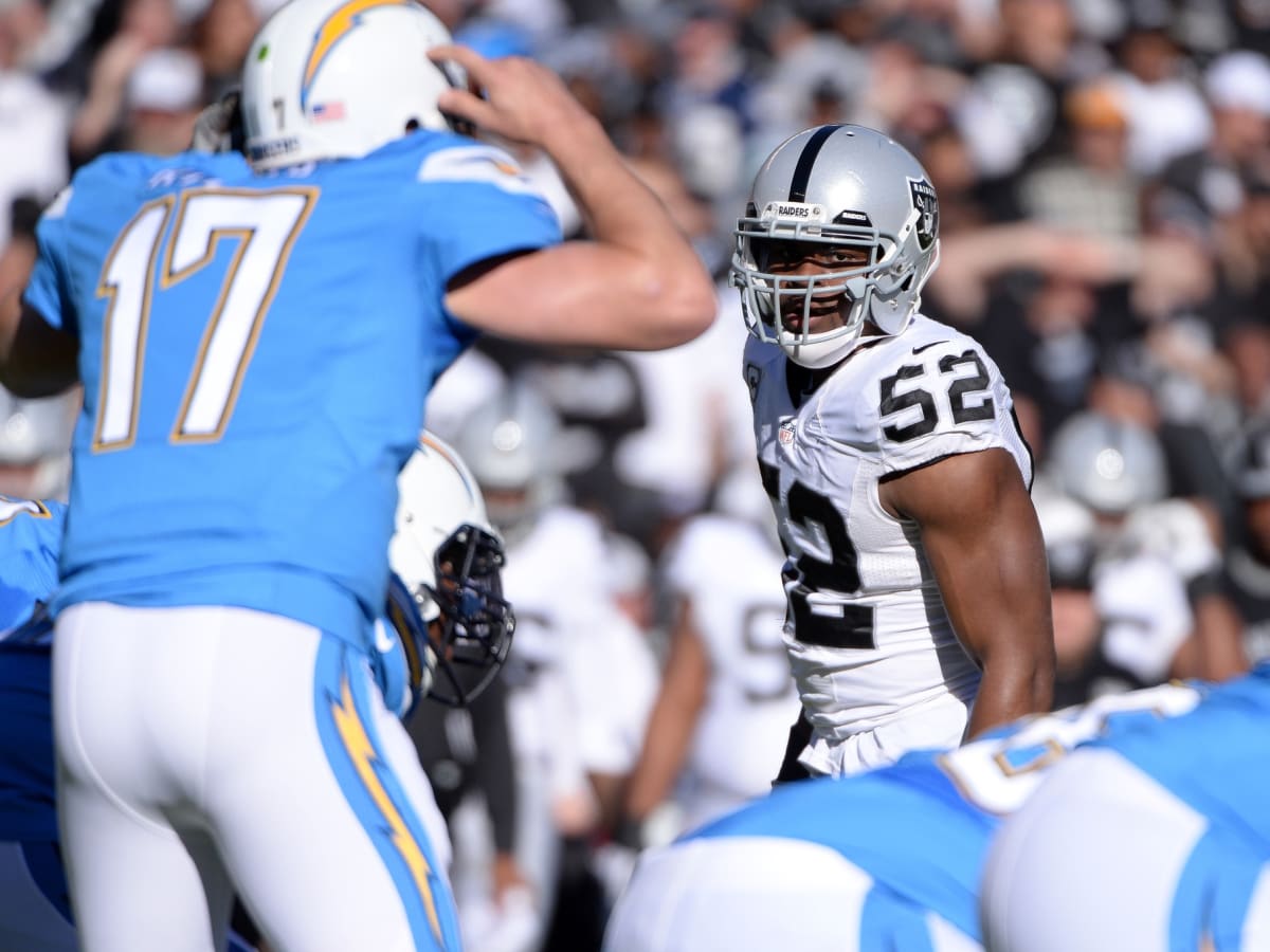 Chargers News: Khalil Mack Taking This Rookie LB Under His Wing