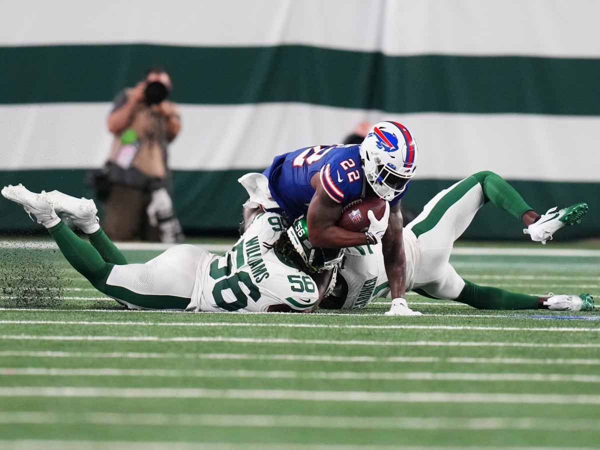 New York Jets safety Jordan Whitehead (3) prepares during the