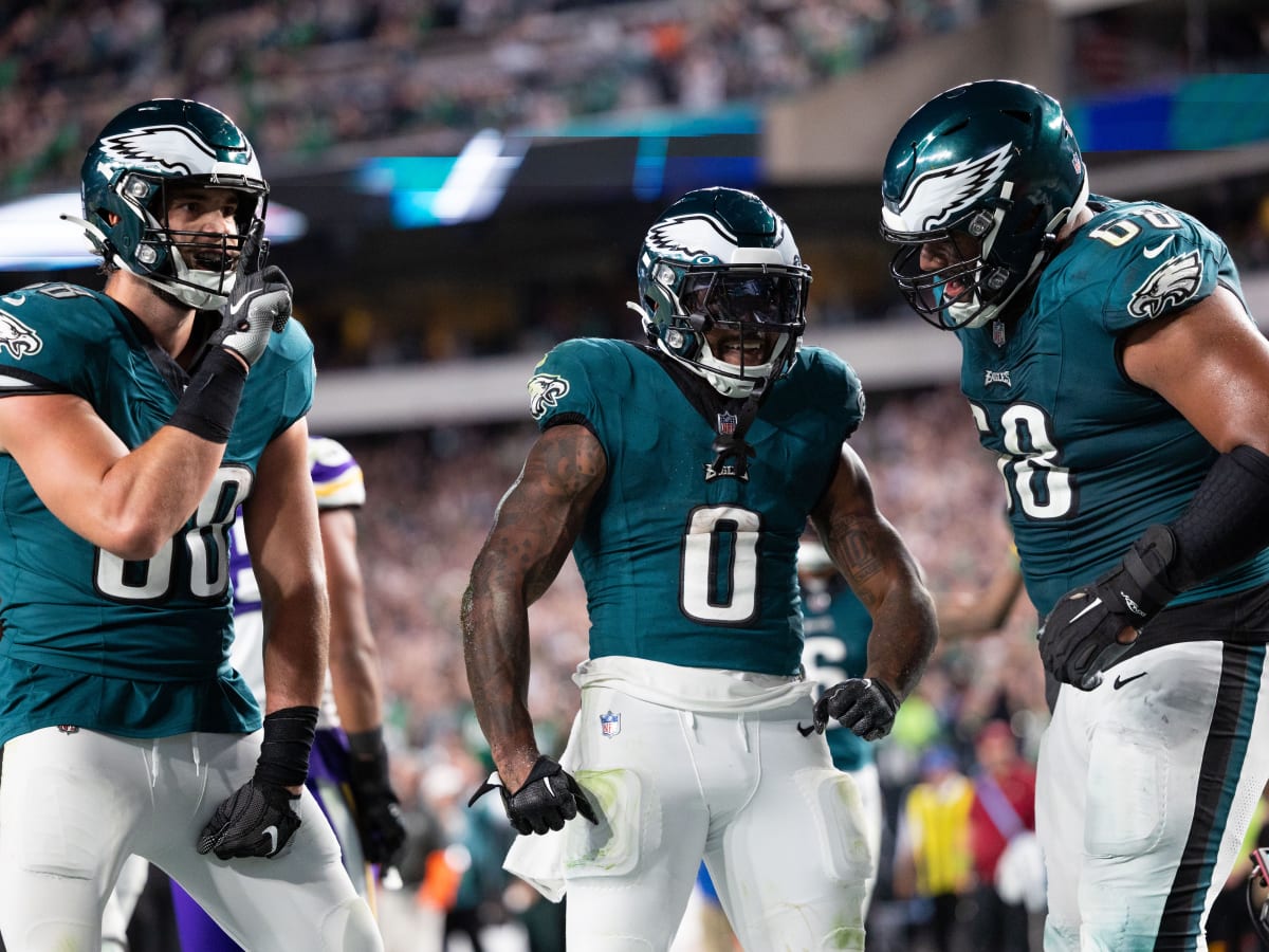 Philadelphia Eagles Beat Minnesota Vikings 34-28: Live Game Log - Sports  Illustrated Philadelphia Eagles News, Analysis and More