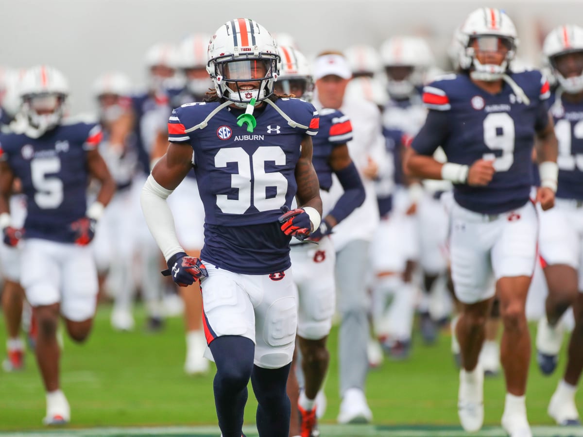 How Auburn DB Jaylin Simpson is getting motivation from a cartoon character  - Sports Illustrated Auburn Tigers News, Analysis and More