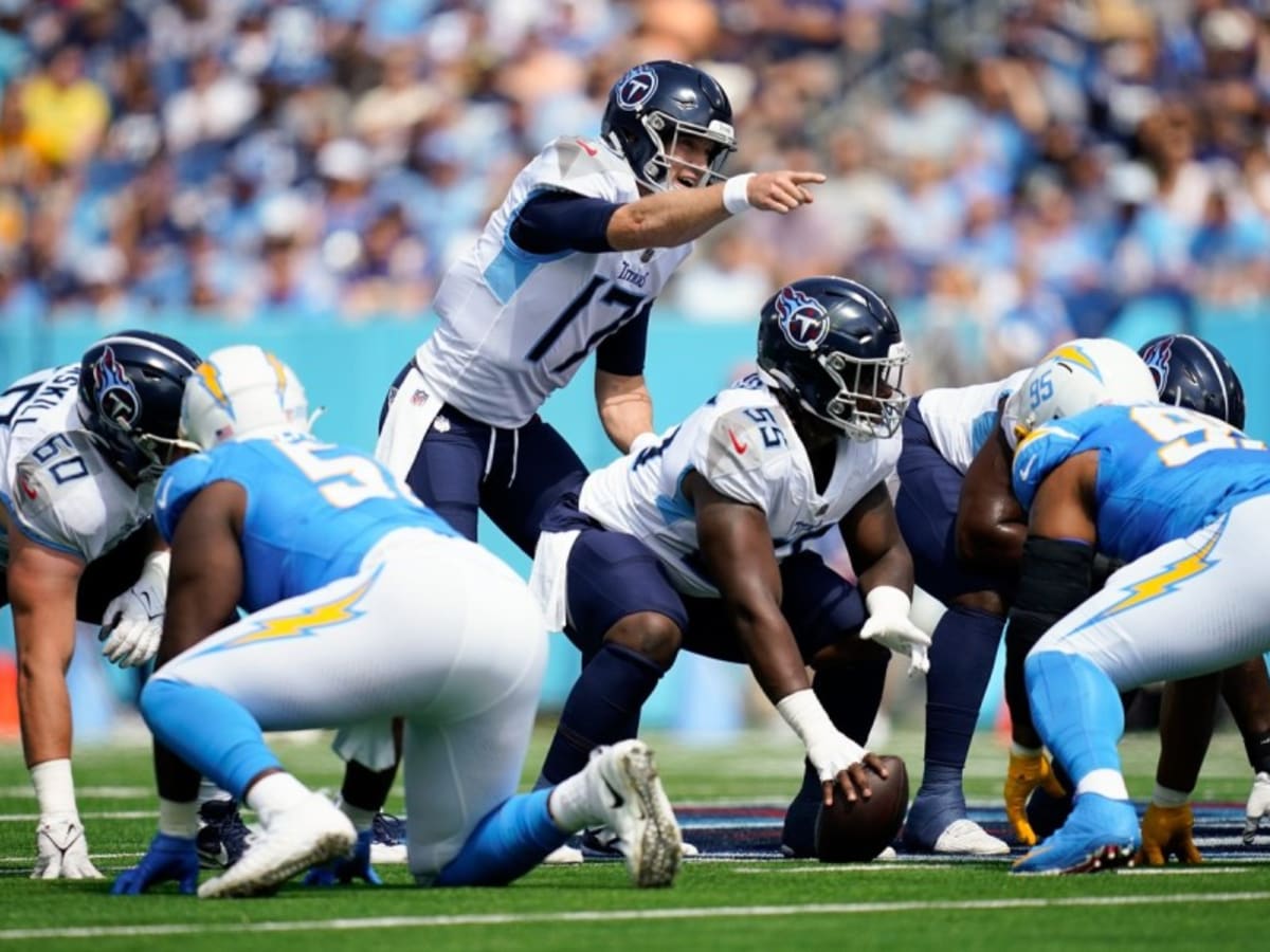 Titans hope return of Tannehill, Burks revive passing game