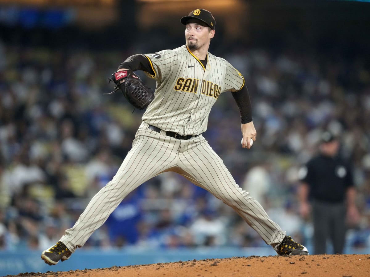 Padres Rumors: Writer Proposes San Diego Trades Ha-Seong Kim for Young  Starting Pitcher - Sports Illustrated Inside The Padres News, Analysis and  More