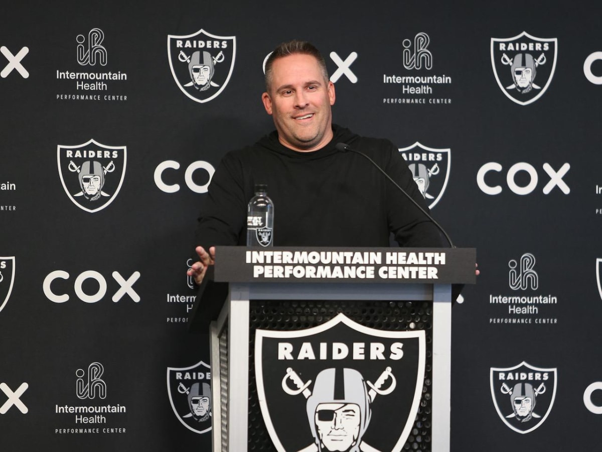 WATCH: Press Pass at Raiders