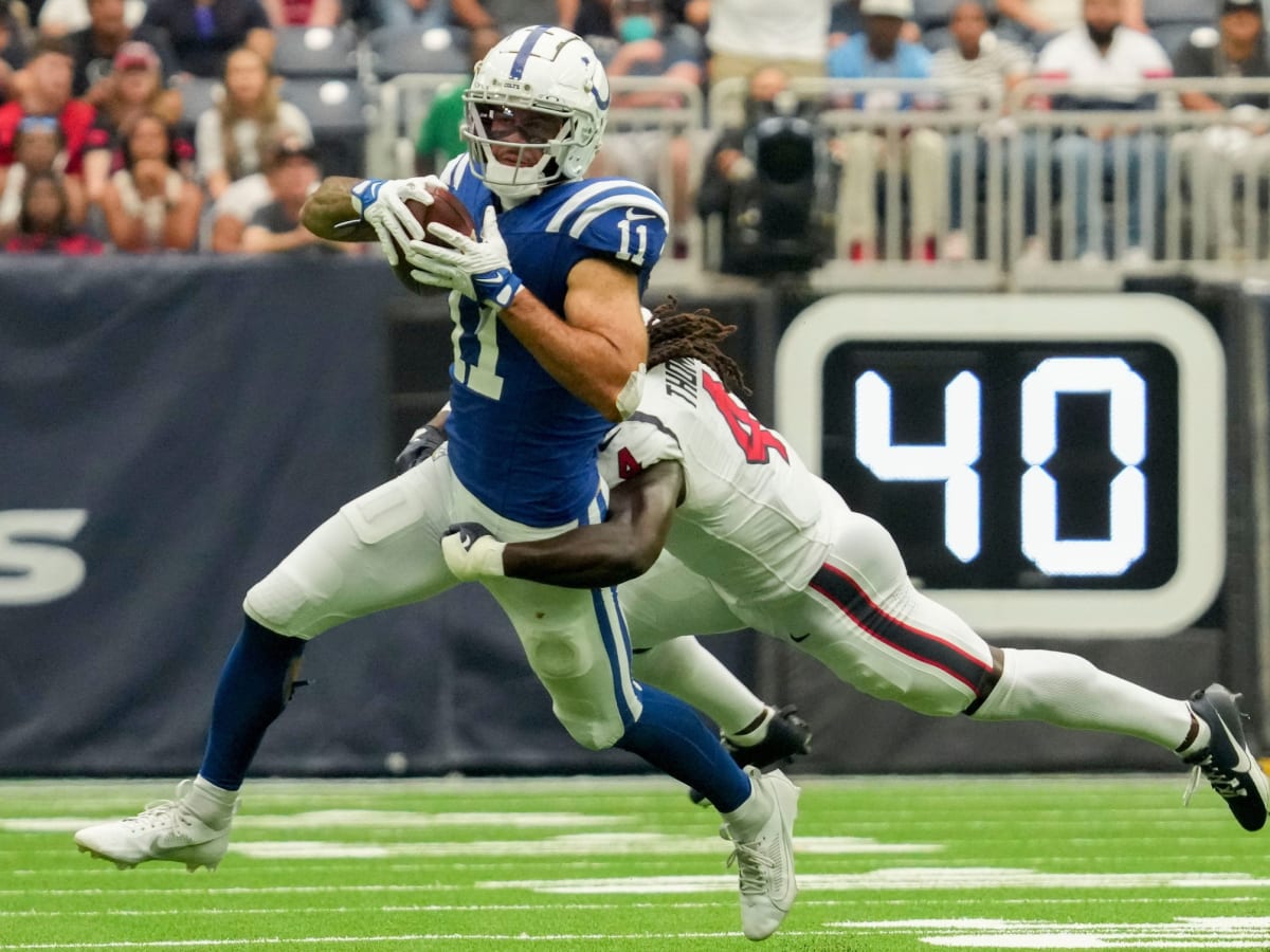 January 1, 2023, East Rutherford, New Jersey, USA: Indianapolis Colts wide  receiver Michael Pittman Jr. (11) prior to kickoff during a NFL game  between the Indianapolis Colts and the New York Giants