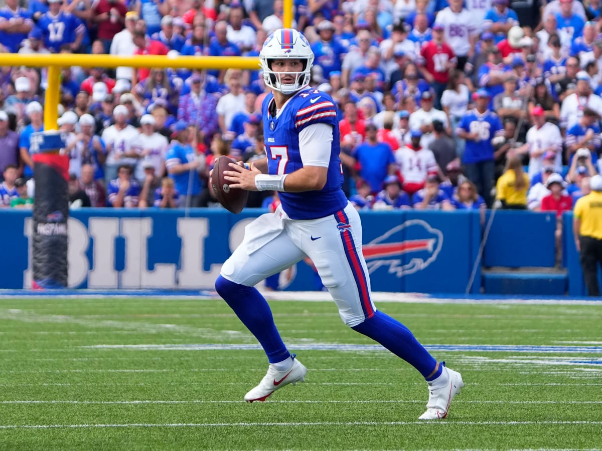 Smoke' catches this long pass for a TD against the Patriots at Highmark -  2022 Buffalo Bills - Bills Fans